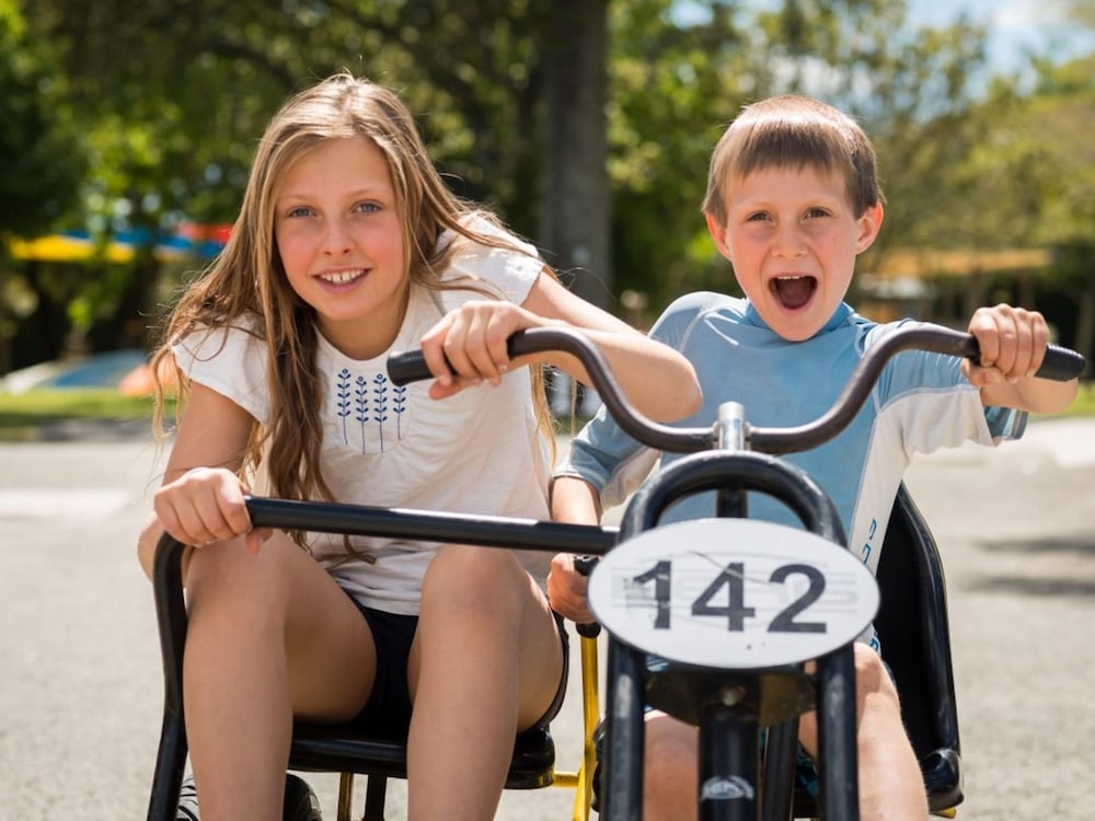 어린이 놀이 공간 - 야외