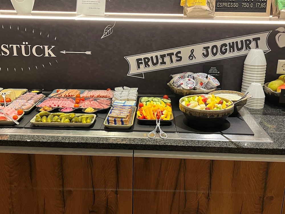 뷔페 아침 식사