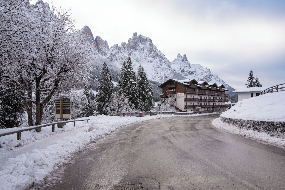 숙박 시설 정면