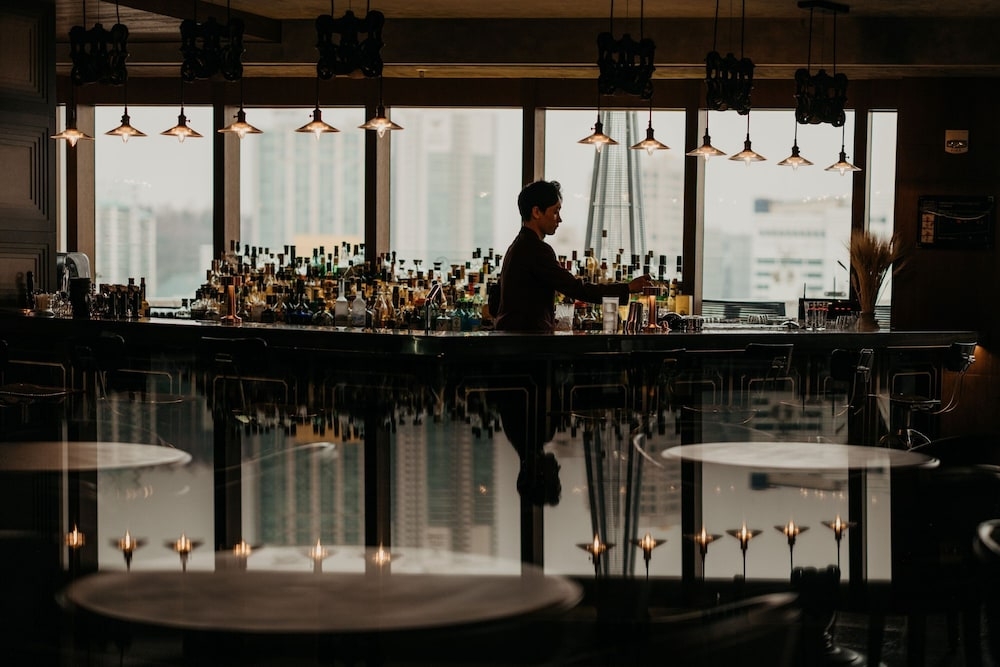 바(숙박 시설 내)