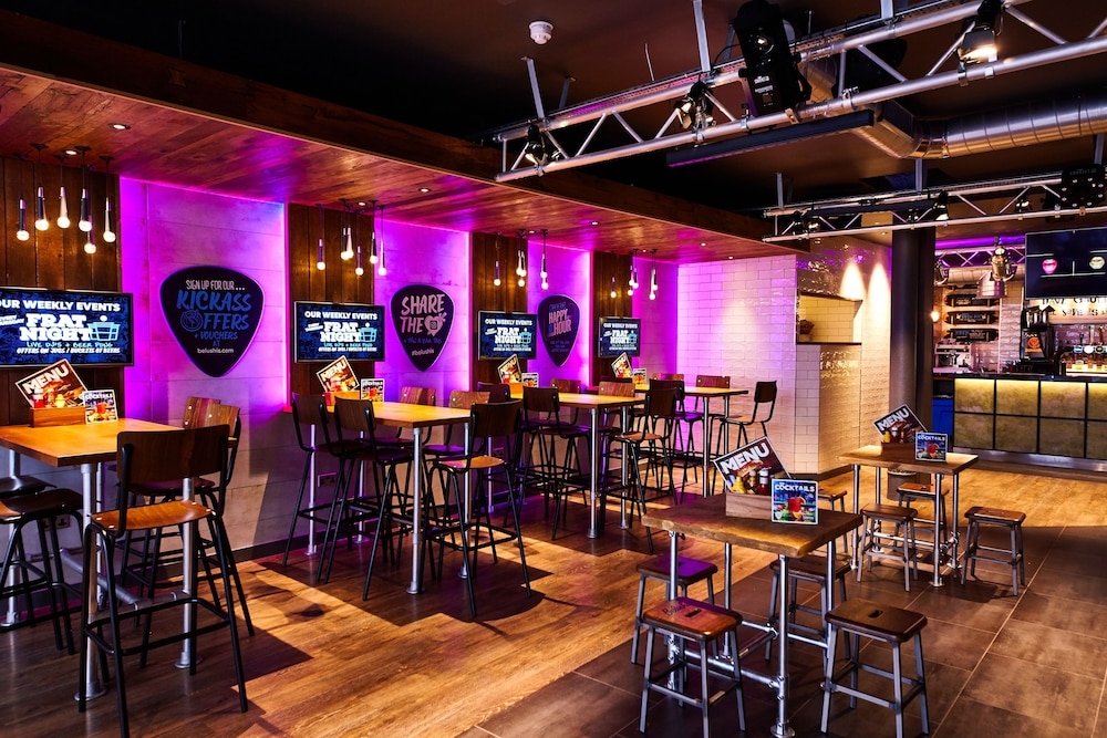 바(숙박 시설 내)