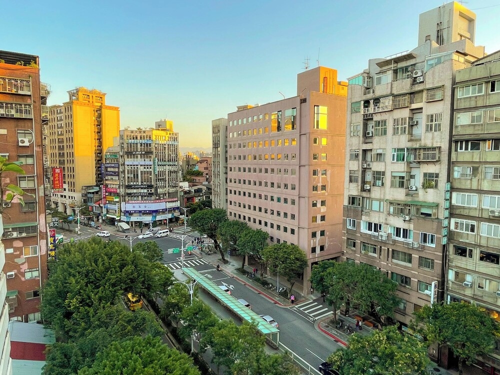 숙박 시설에서 보는 시내 전망