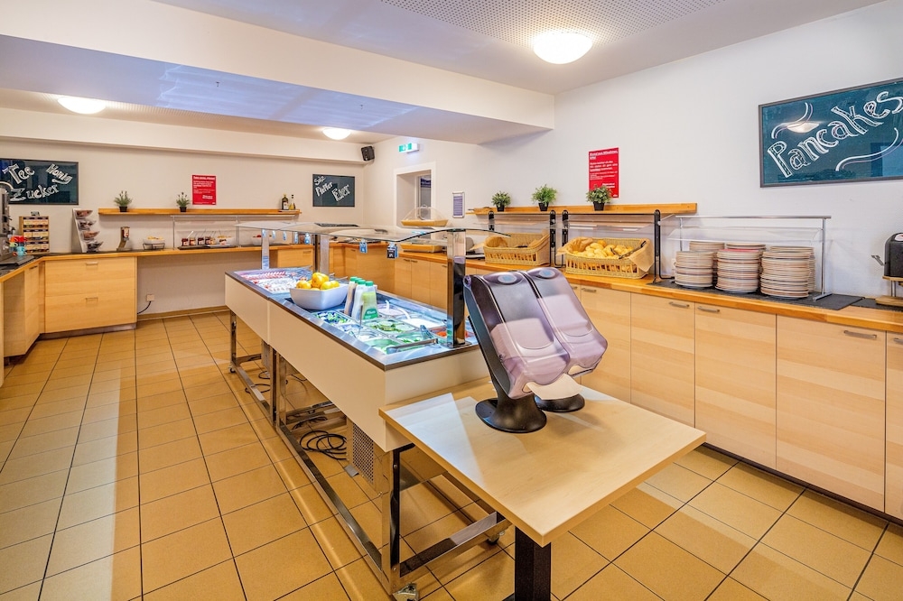 뷔페 아침 식사