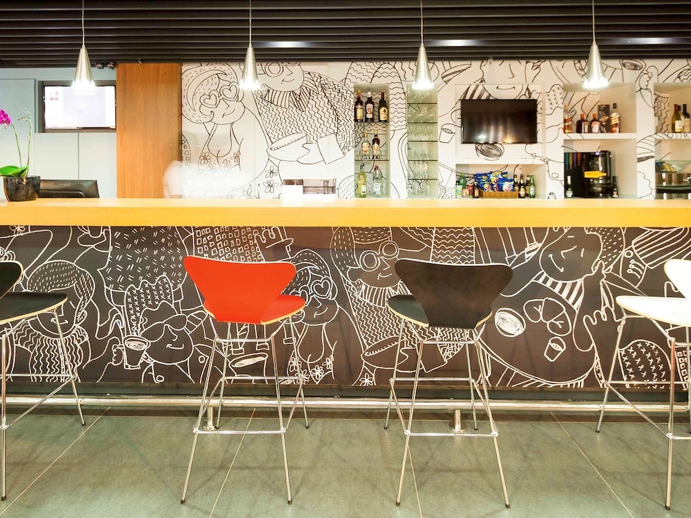 바(숙박 시설 내)