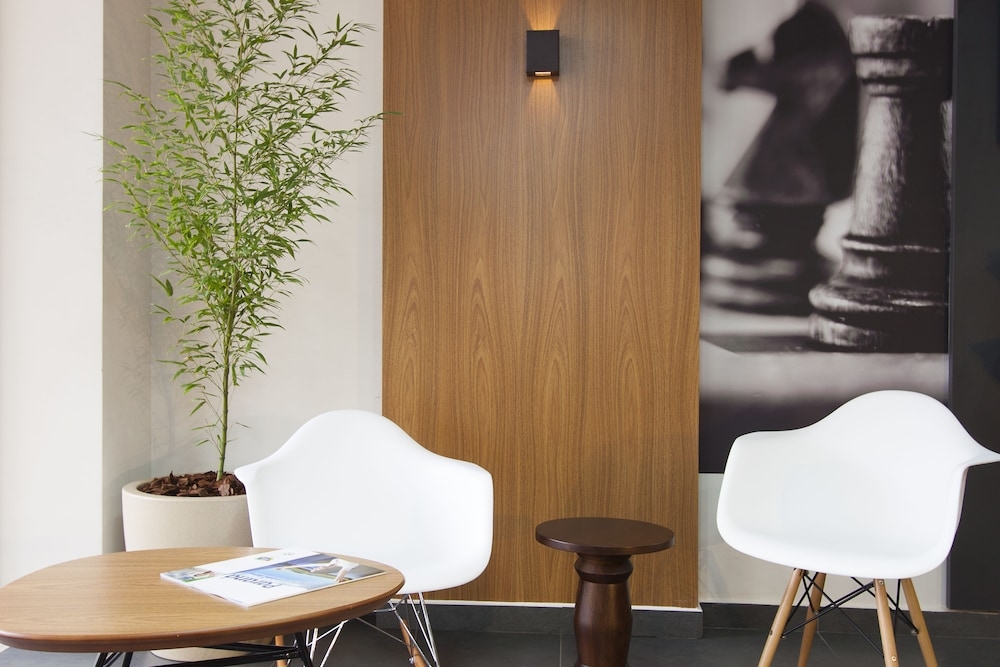 로비 좌석 공간