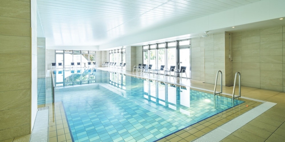 실내/야외 수영장