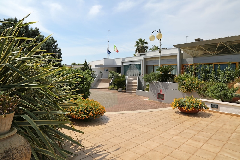 숙박 시설 정면