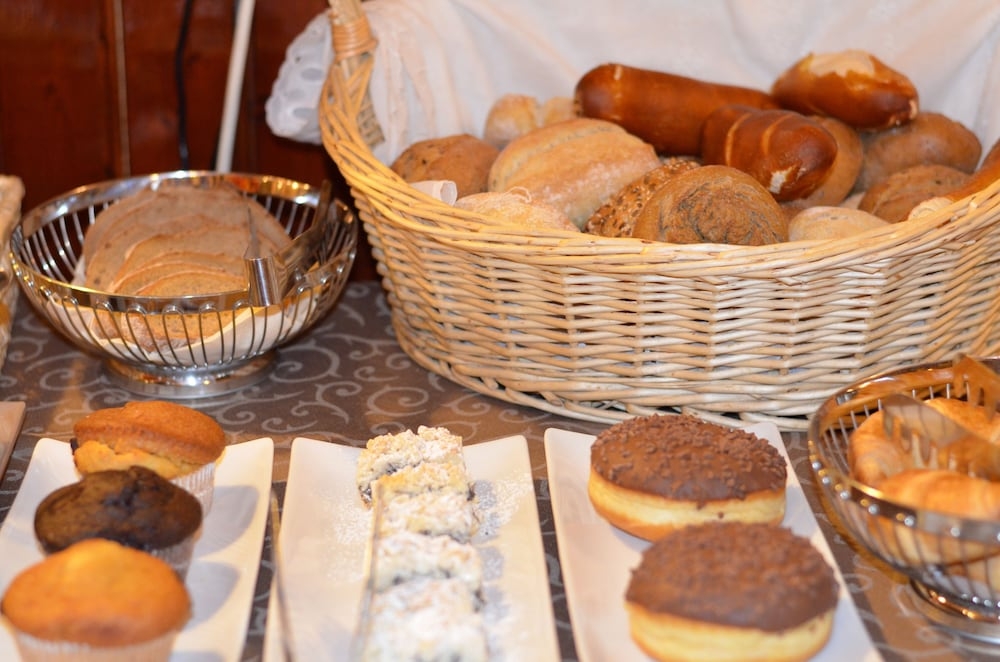 뷔페 아침 식사