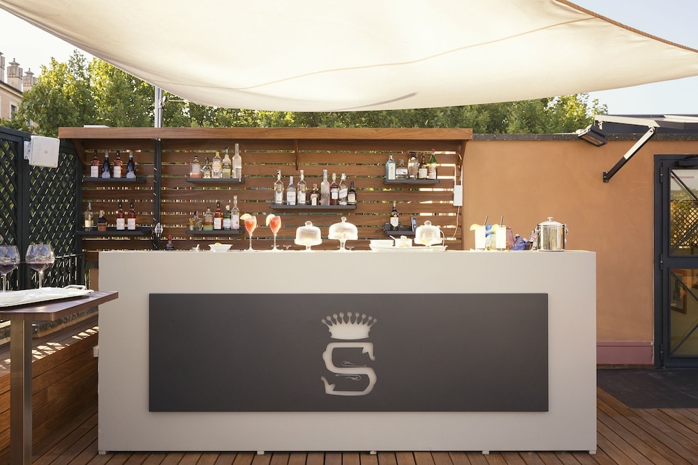 바(숙박 시설 내)