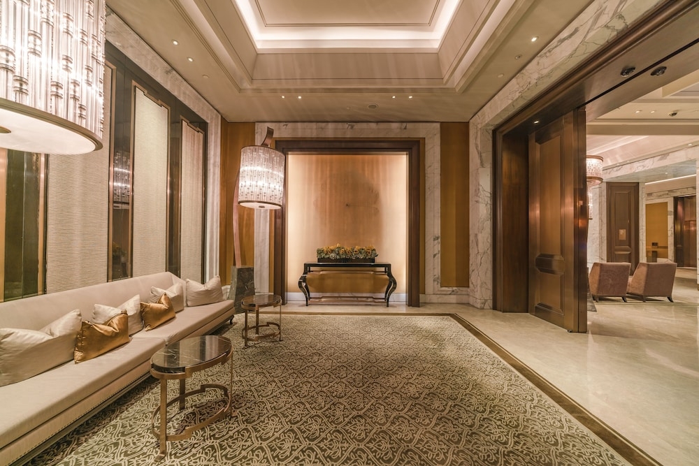 로비 좌석 공간