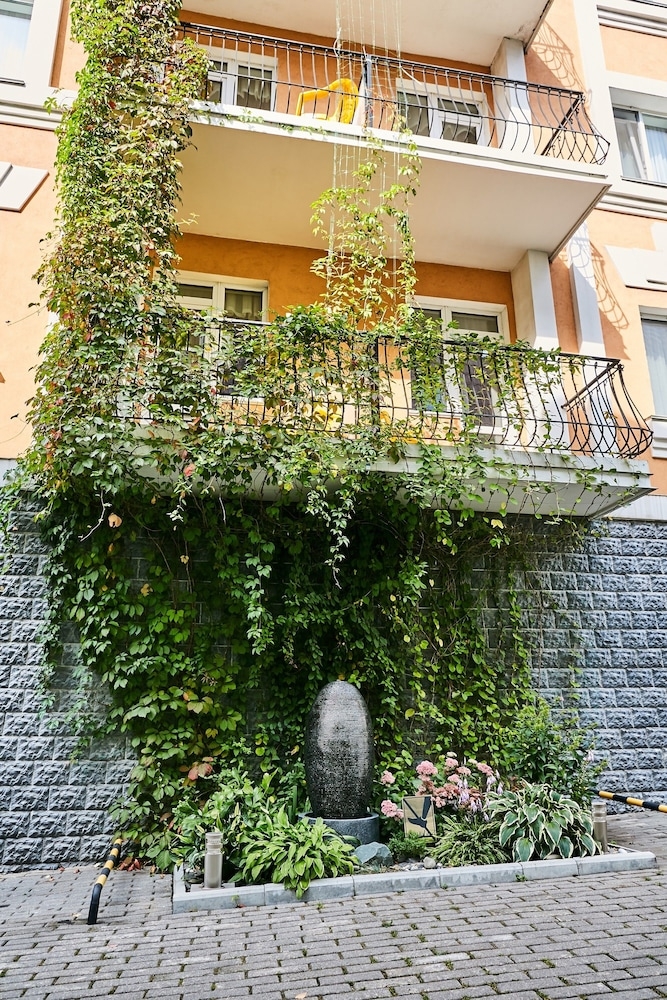 숙박 시설 구내