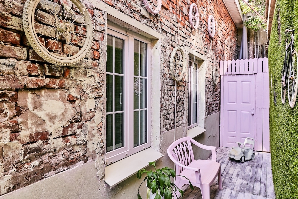 숙박 시설 구내