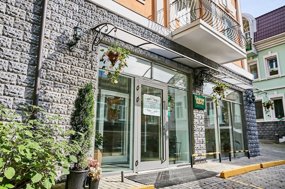 숙박 시설 입구