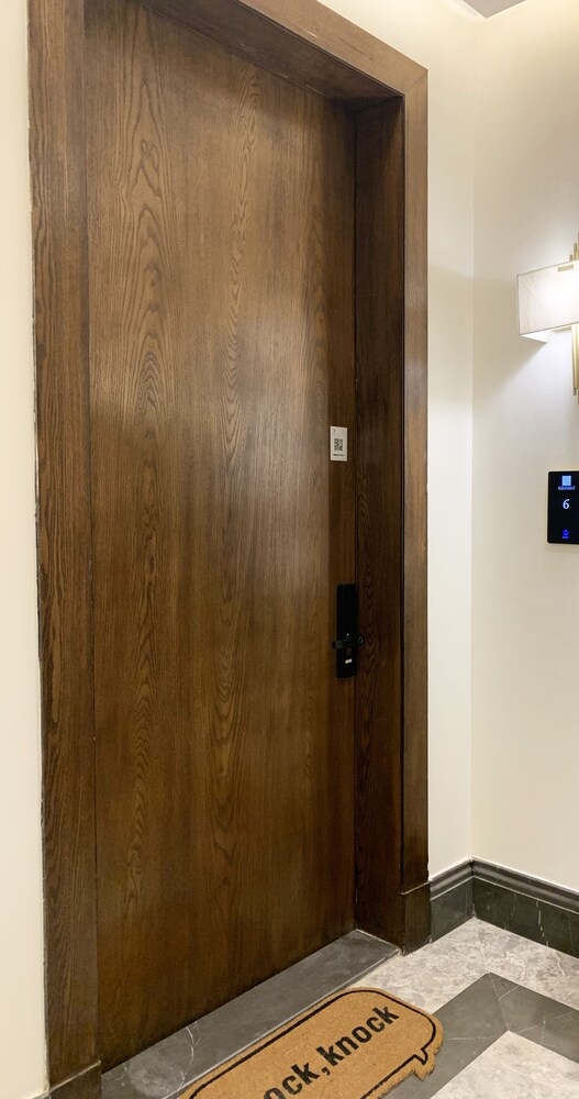 숙박 시설 정면