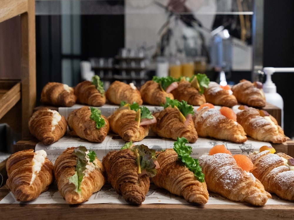 뷔페 아침 식사