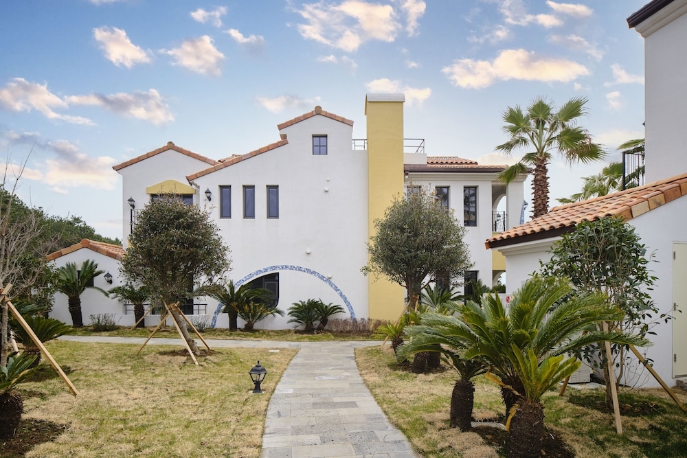 숙박 시설 구내