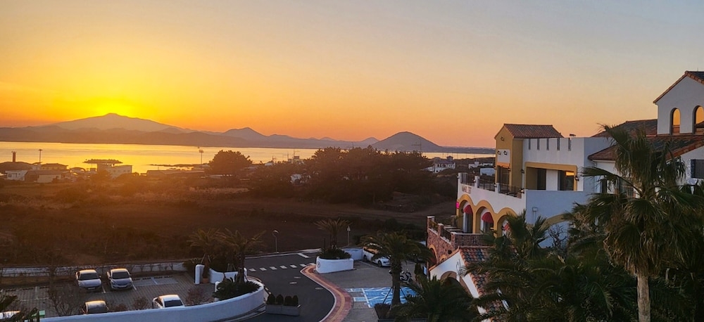 숙박 시설 정면