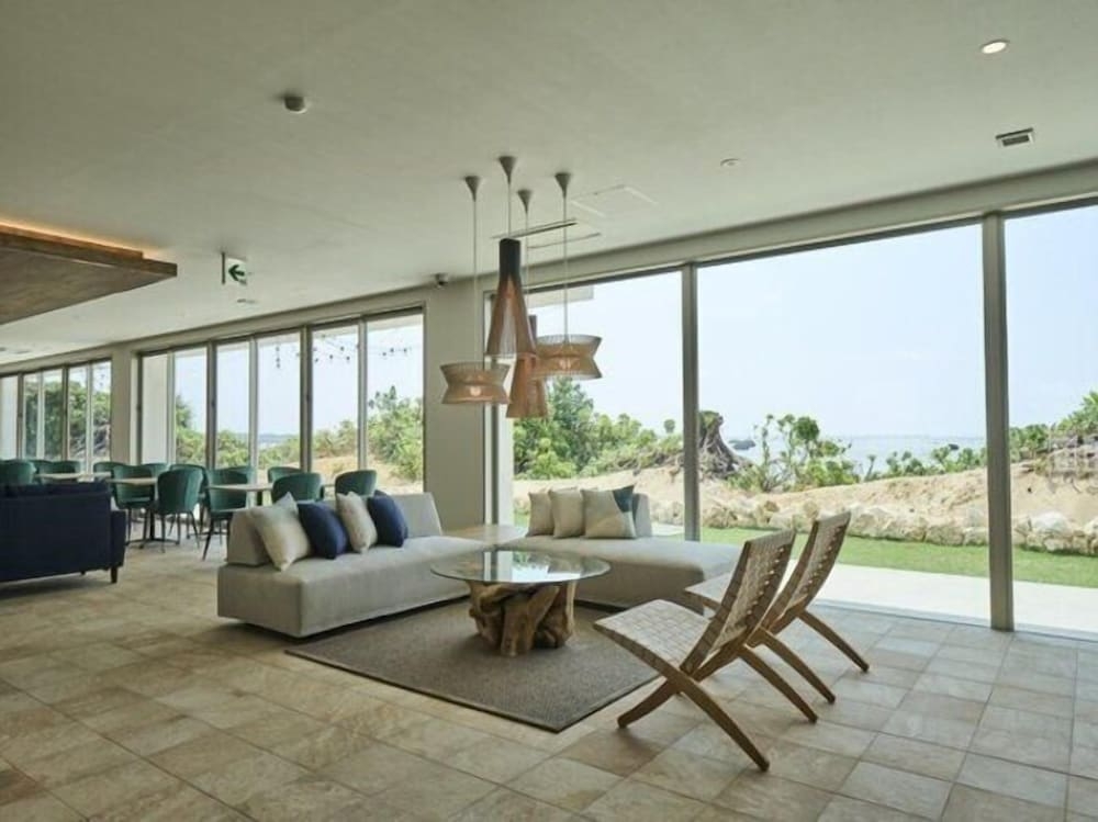 숙박 시설 정면