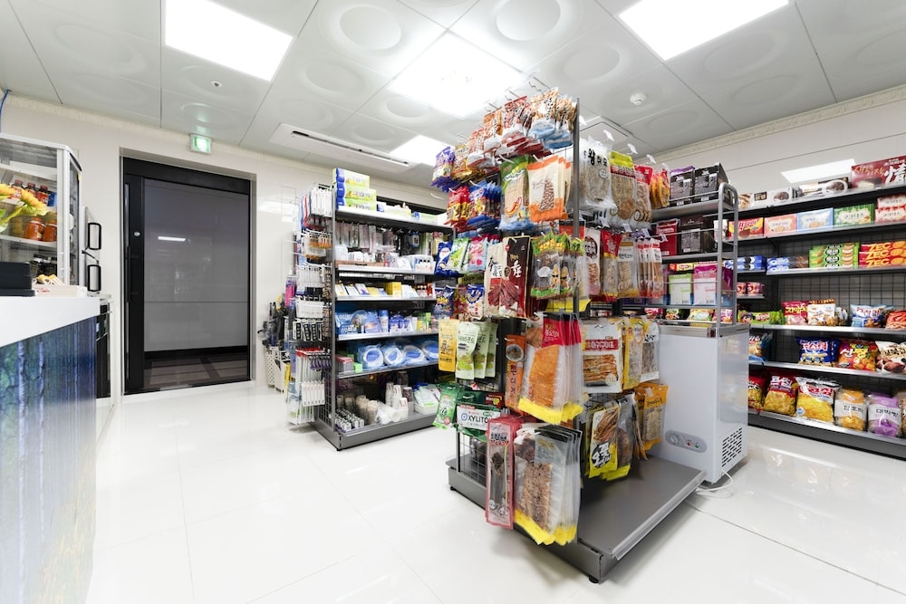 숙박 시설 내 편의 시설/서비스