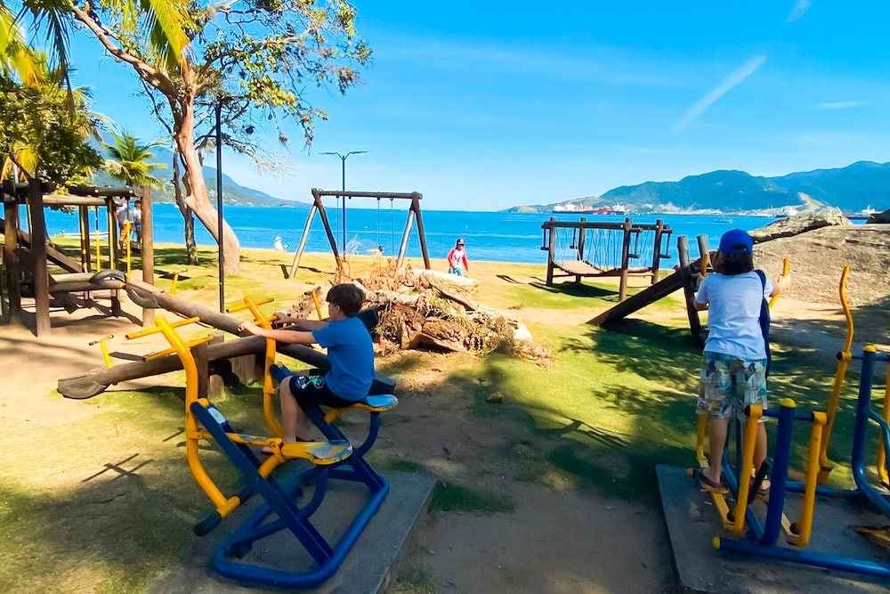 어린이 놀이 공간 - 야외