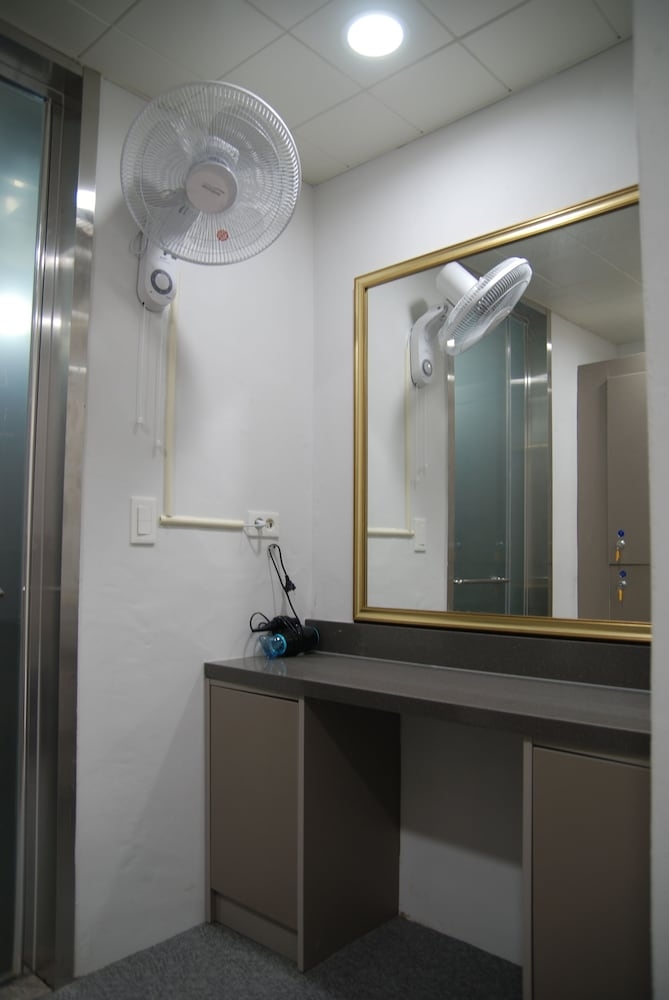 숙박 시설 내 편의 시설/서비스