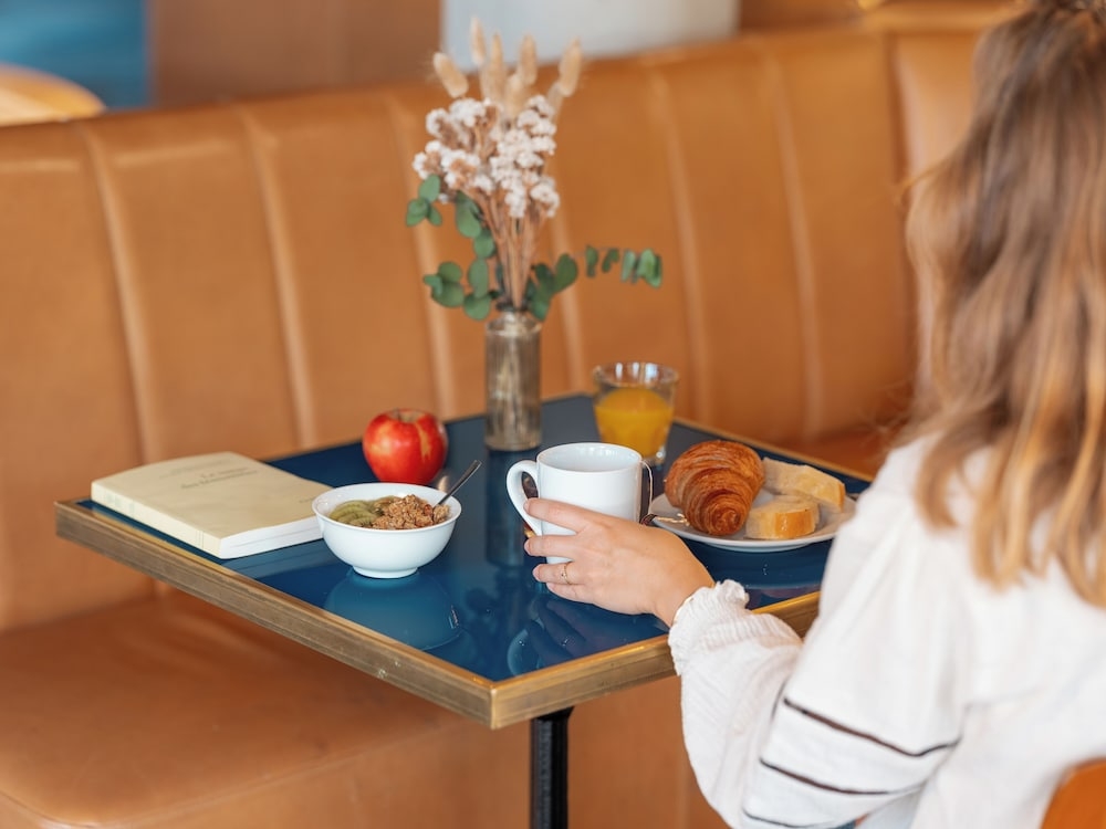 뷔페 아침 식사