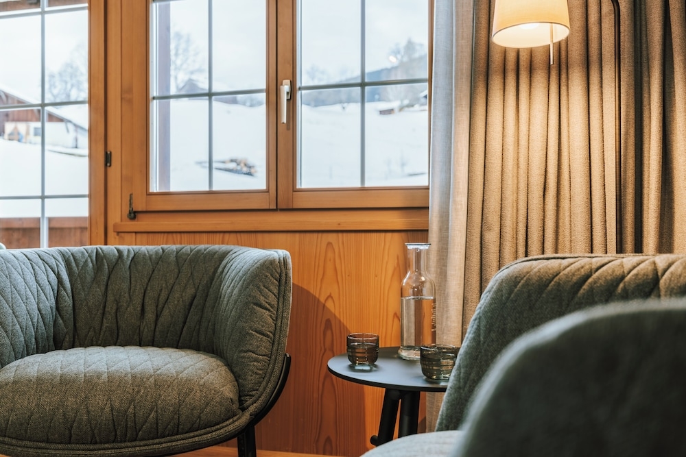 로비 좌석 공간