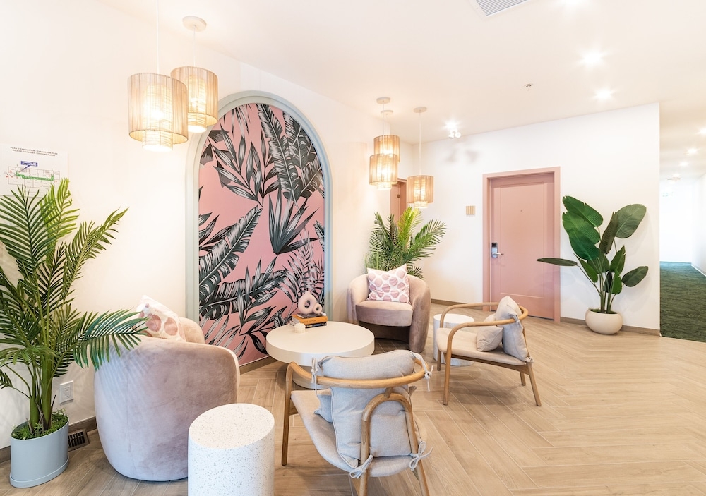 로비 좌석 공간