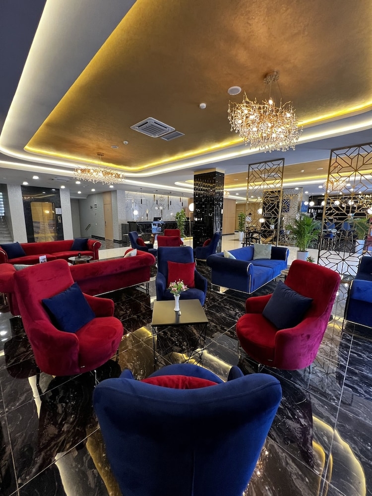 로비 좌석 공간