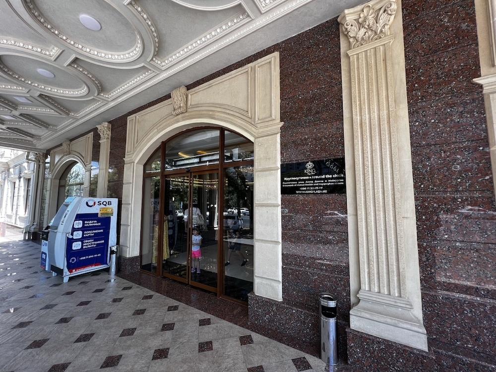 숙박 시설 입구