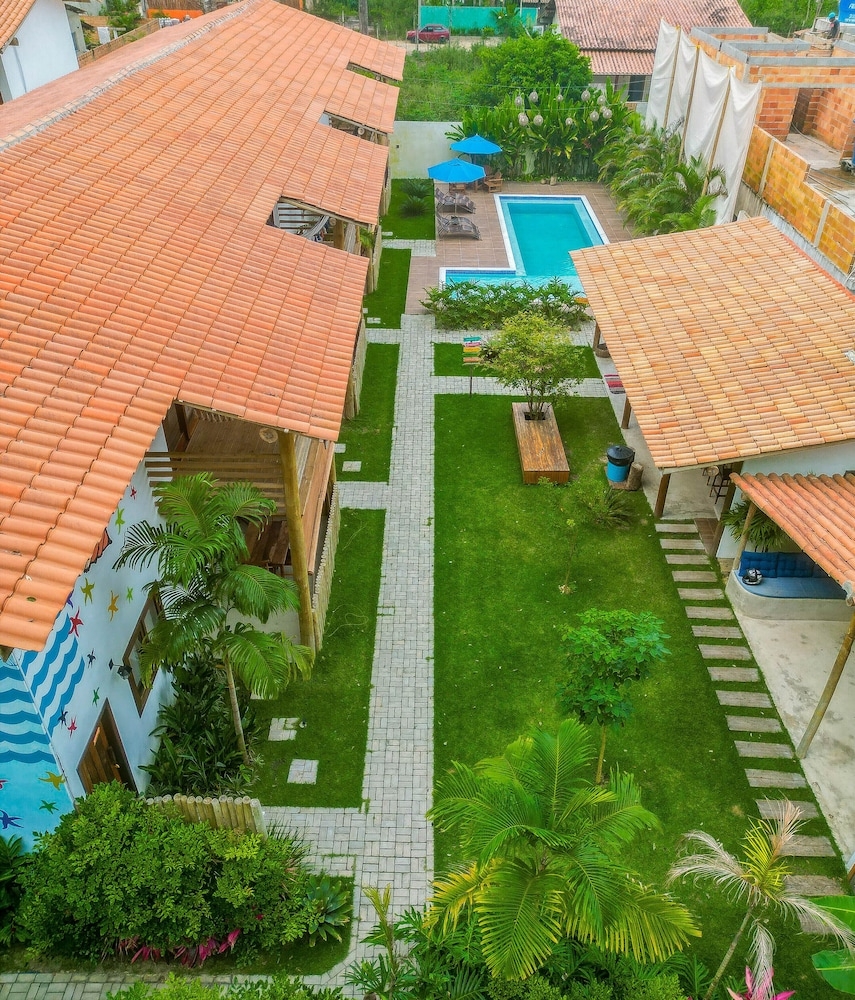 숙박 시설 정면