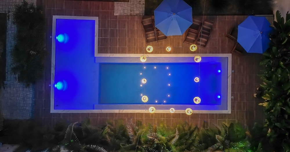 숙박 시설 정면