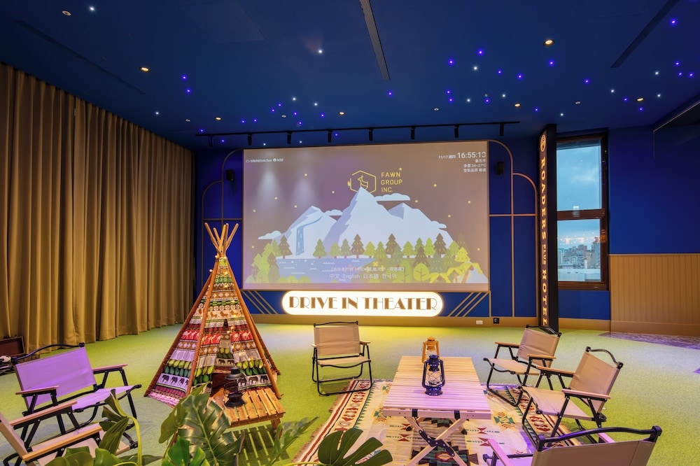 로비 좌석 공간