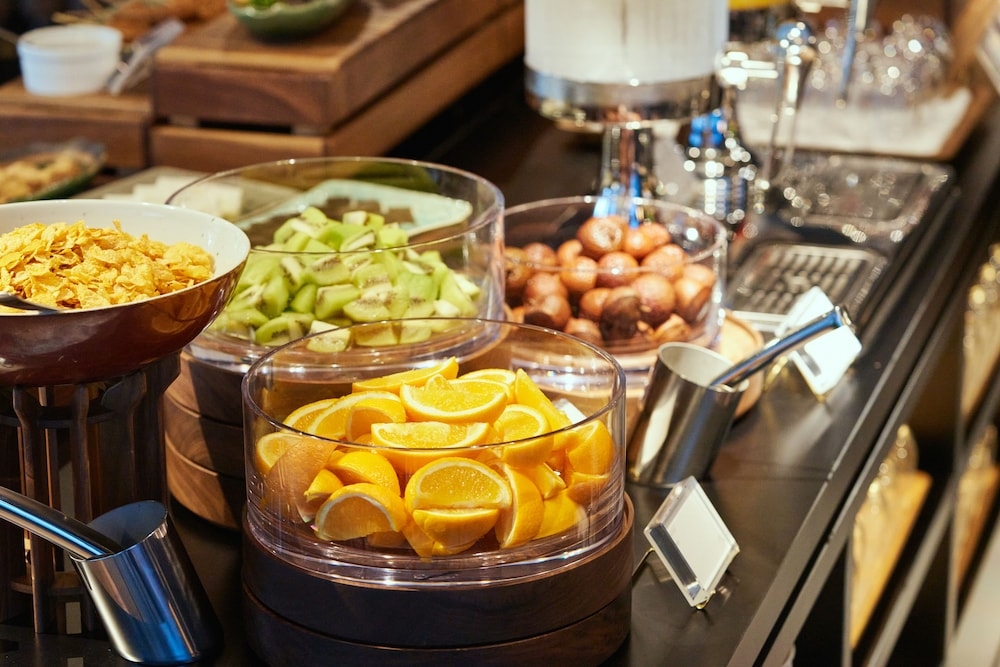 뷔페 아침 식사