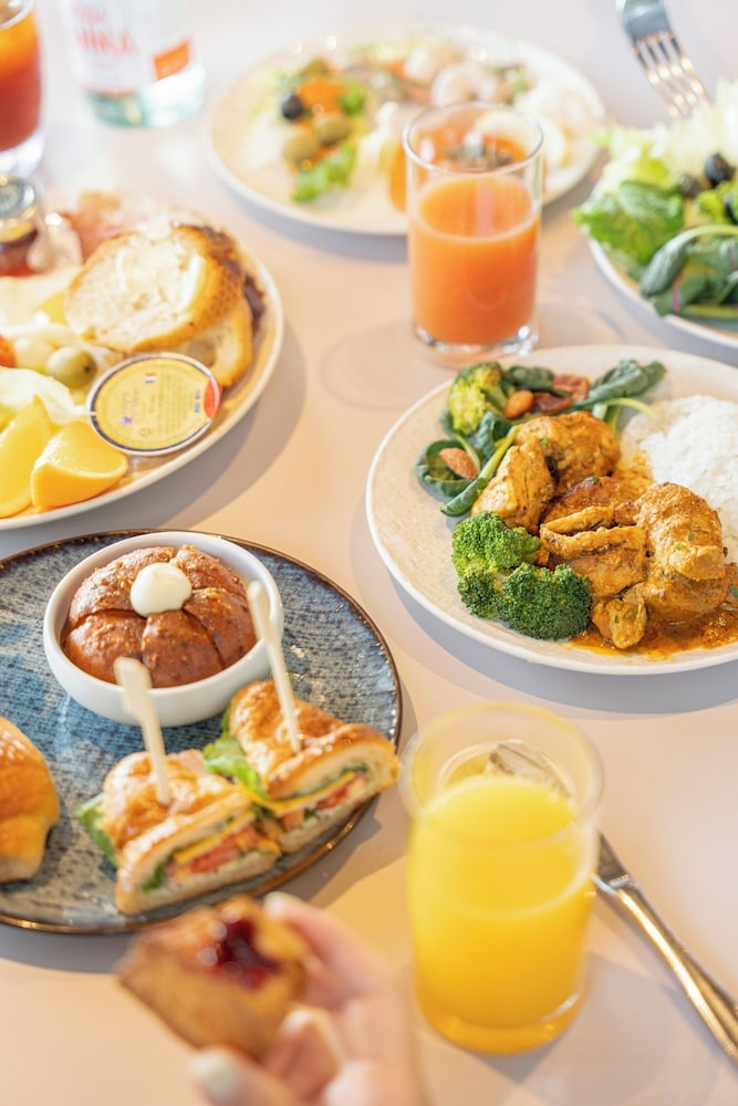 뷔페 아침 식사