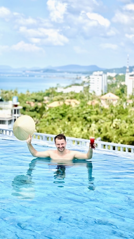 루프탑 수영장