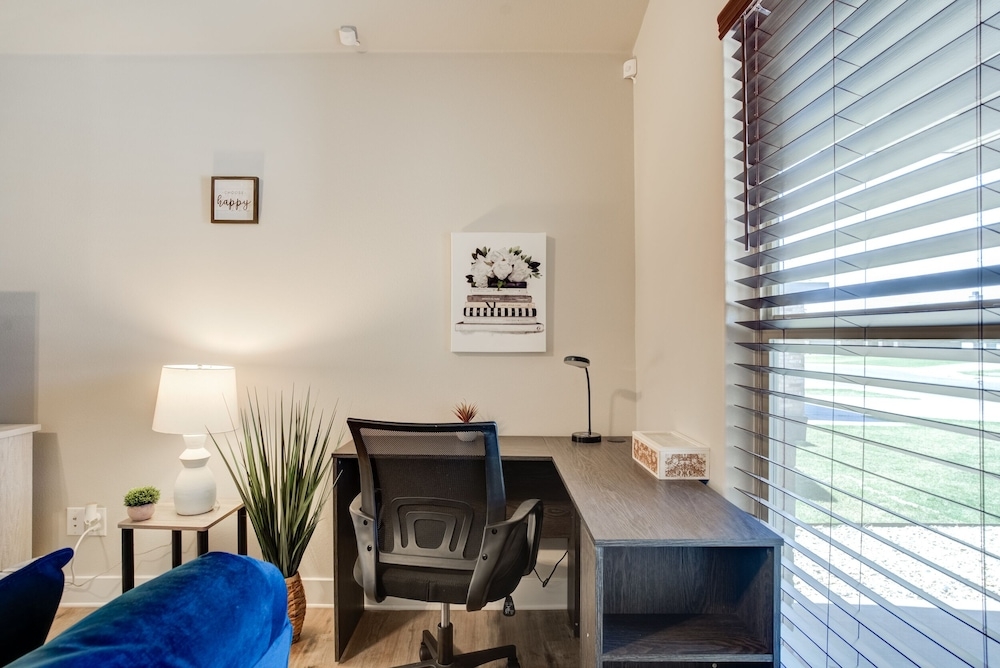 객실 내 비즈니스 센터