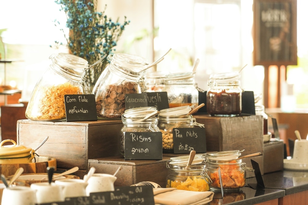 뷔페 아침 식사