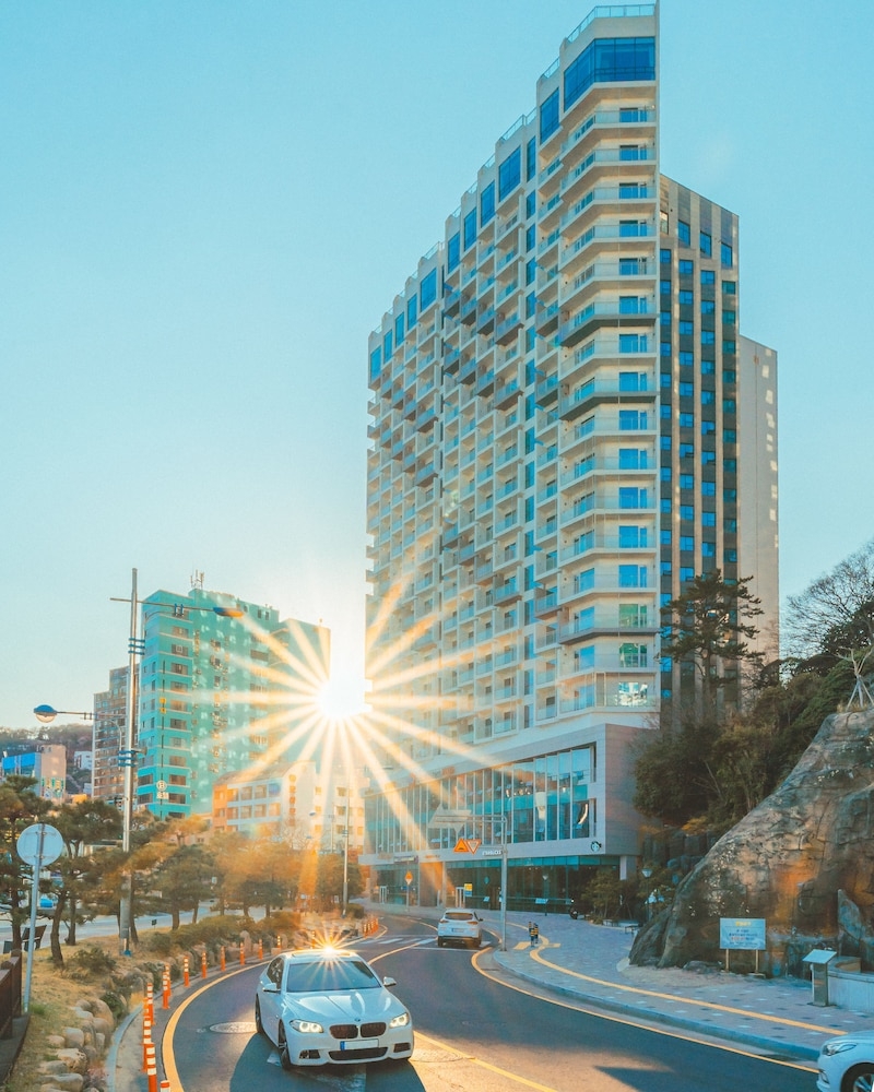 숙박 시설 정면