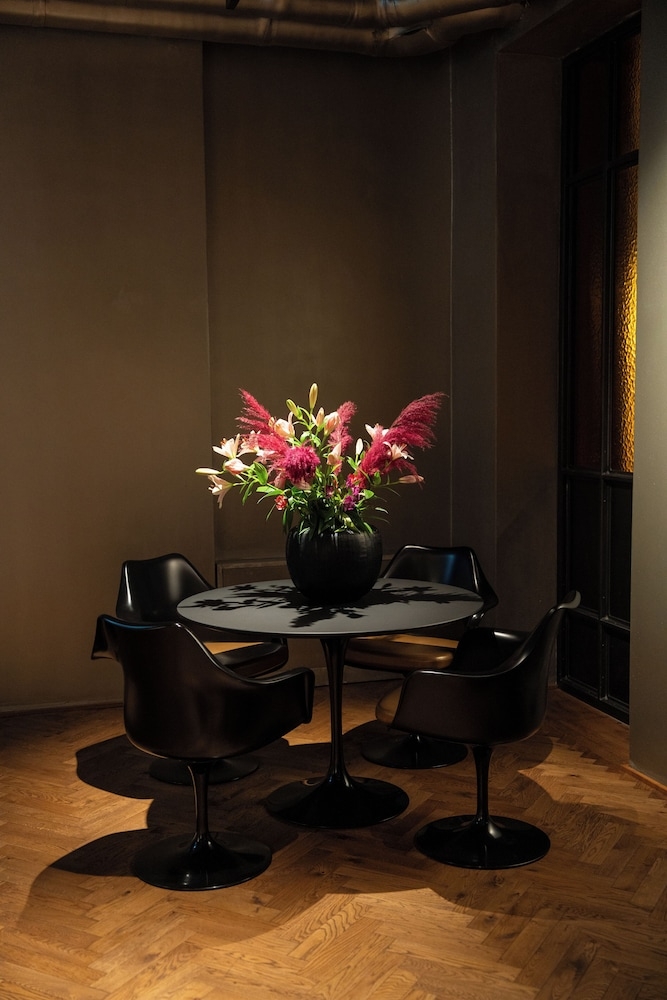 숙박 시설 내 편의 시설/서비스