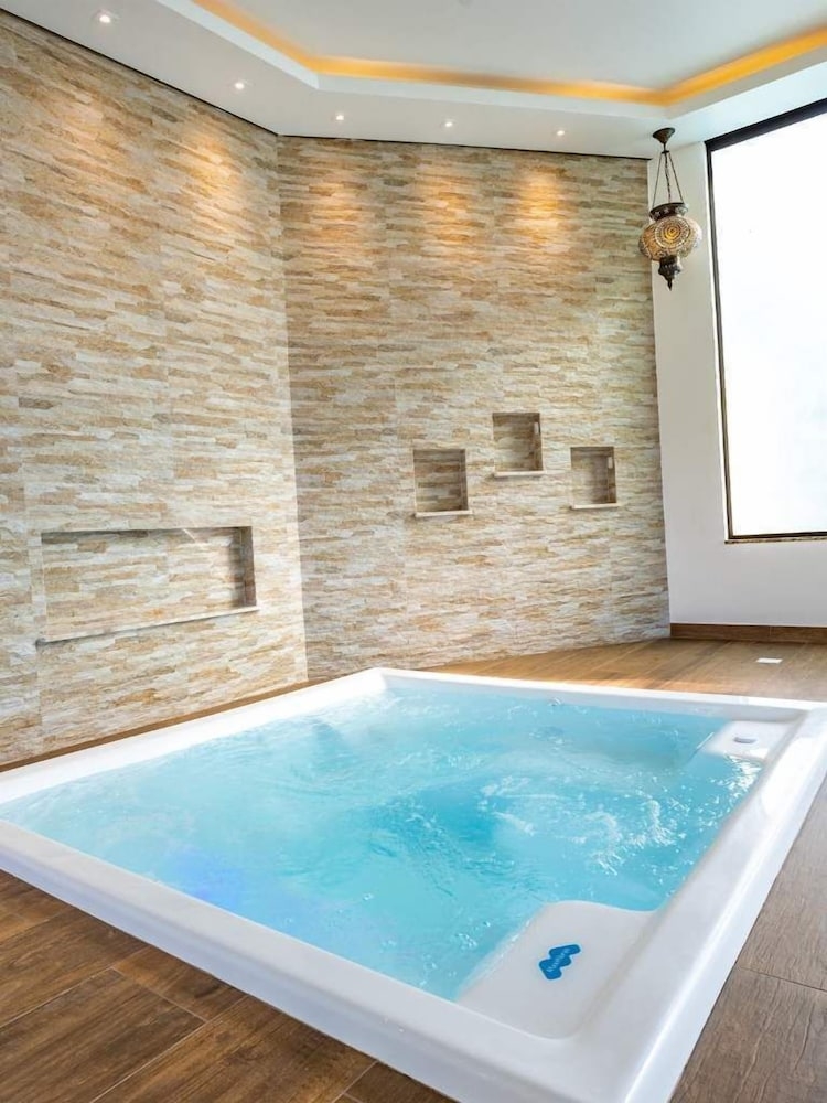 야외 스파 욕조