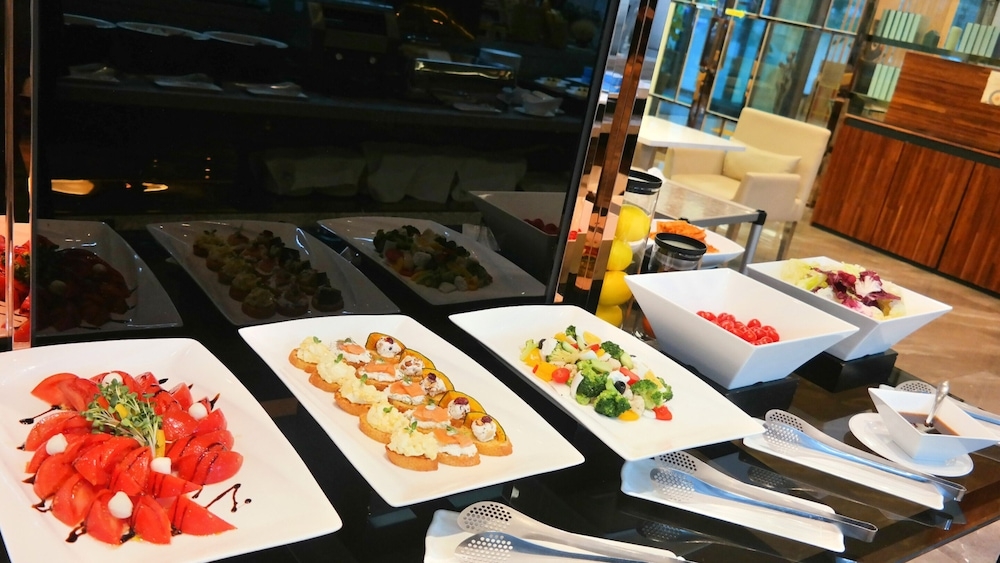 뷔페 아침 식사