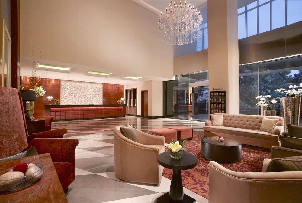 로비 좌석 공간