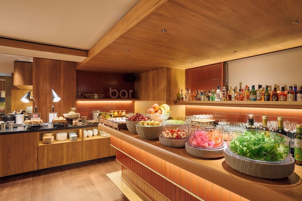 뷔페 아침 식사