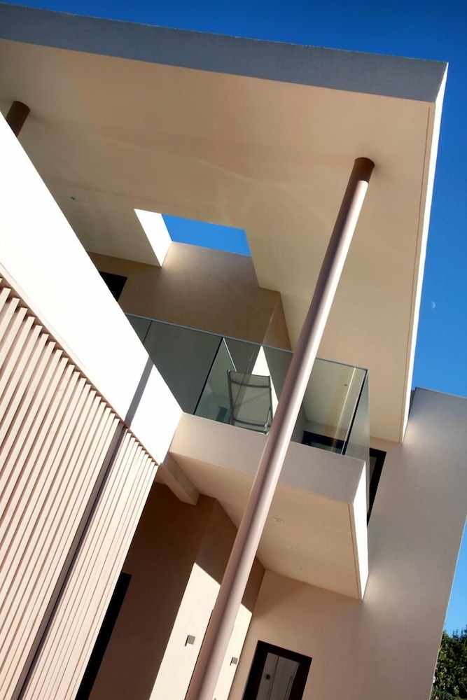 숙박 시설 정면