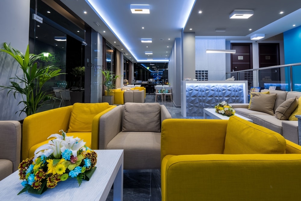 로비 좌석 공간