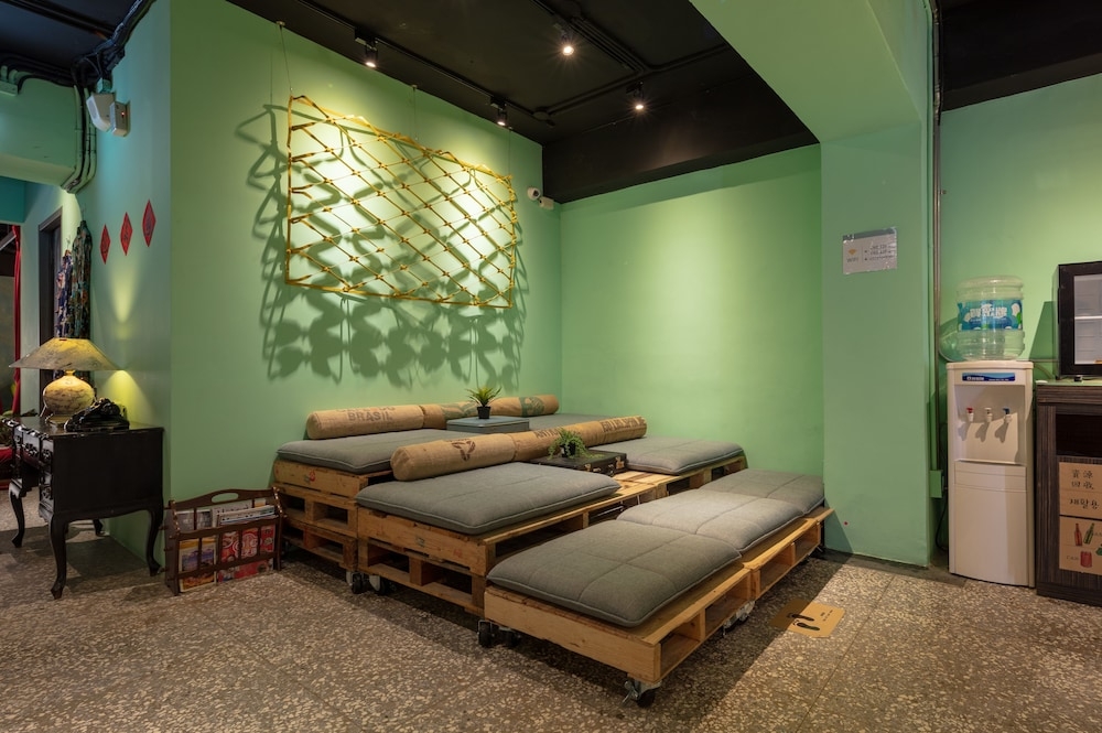 로비 좌석 공간