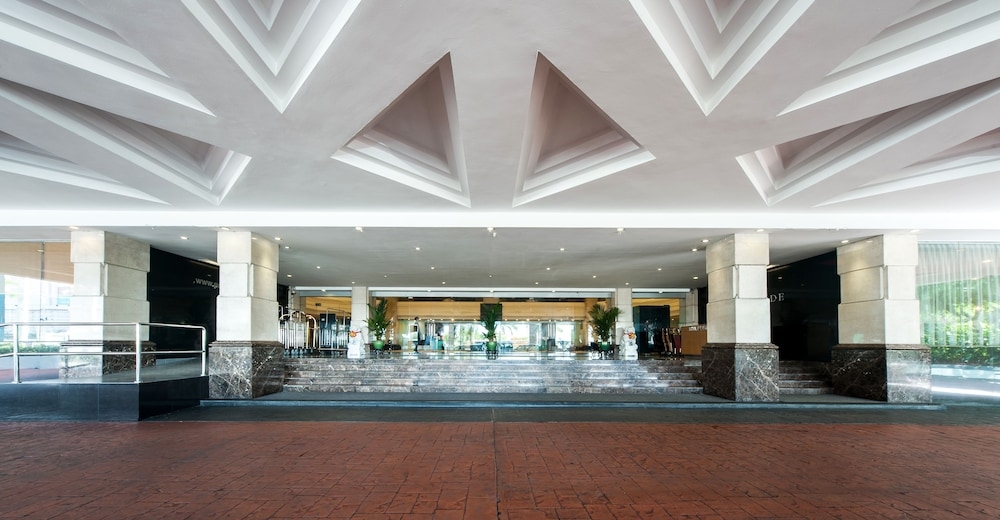 숙박 시설 입구