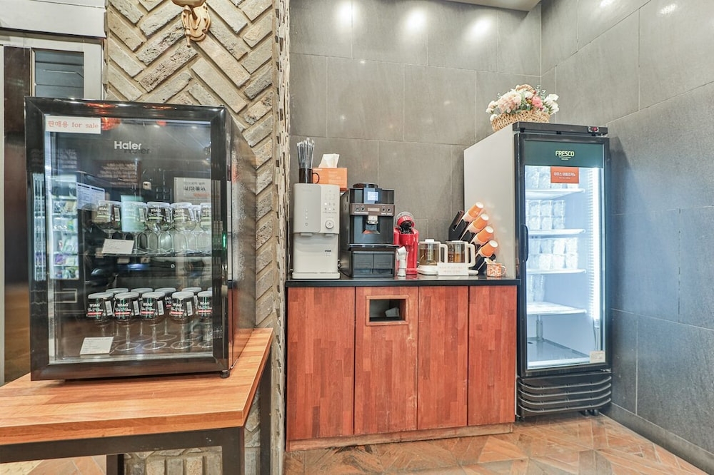 커피 및/또는 커피 메이커