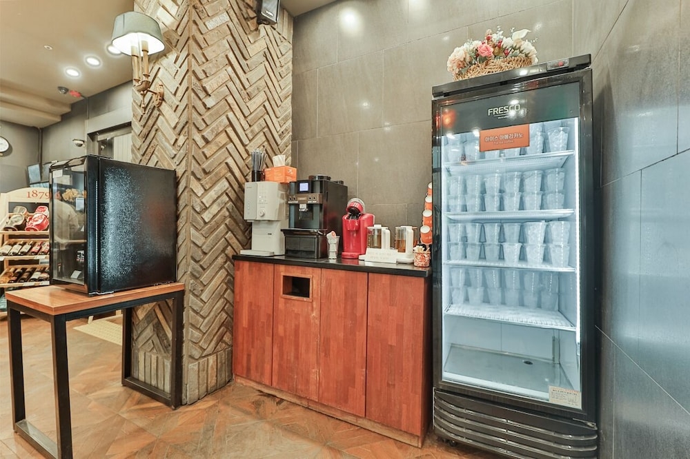 커피 및/또는 커피 메이커